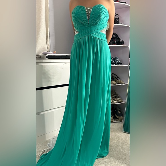La Femme STUNNING BEADED STRAPLESS MESH & JERSEY GOWN IN SPEARMINT - Picture 7 of 10
